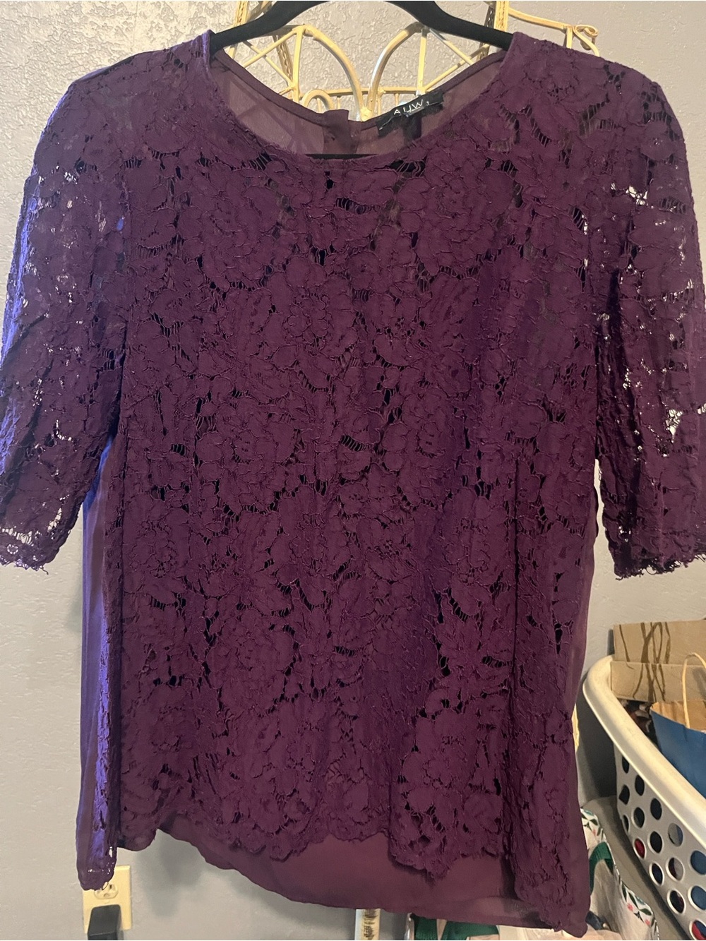 AUW Women's Purple Floral Lace Short-Sleeve Blouse